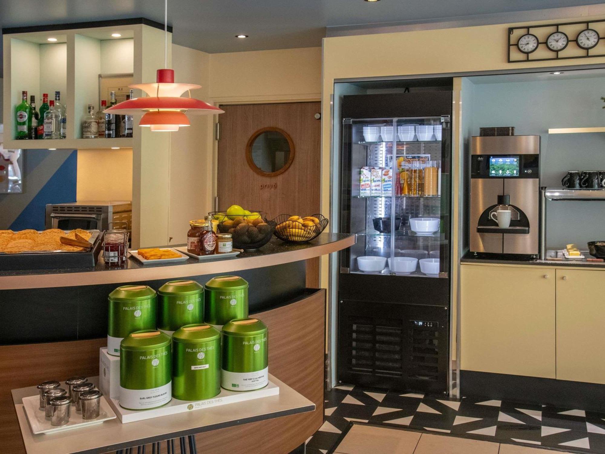 Hotel Ibis Styles Aeroport Arenas 3*
