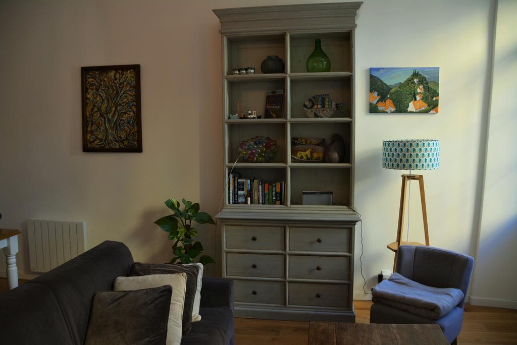 Be Our Guests In Port Le Pin Apartment Nice