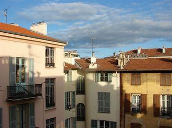 Chez Brigitte Bed & Breakfast 2*