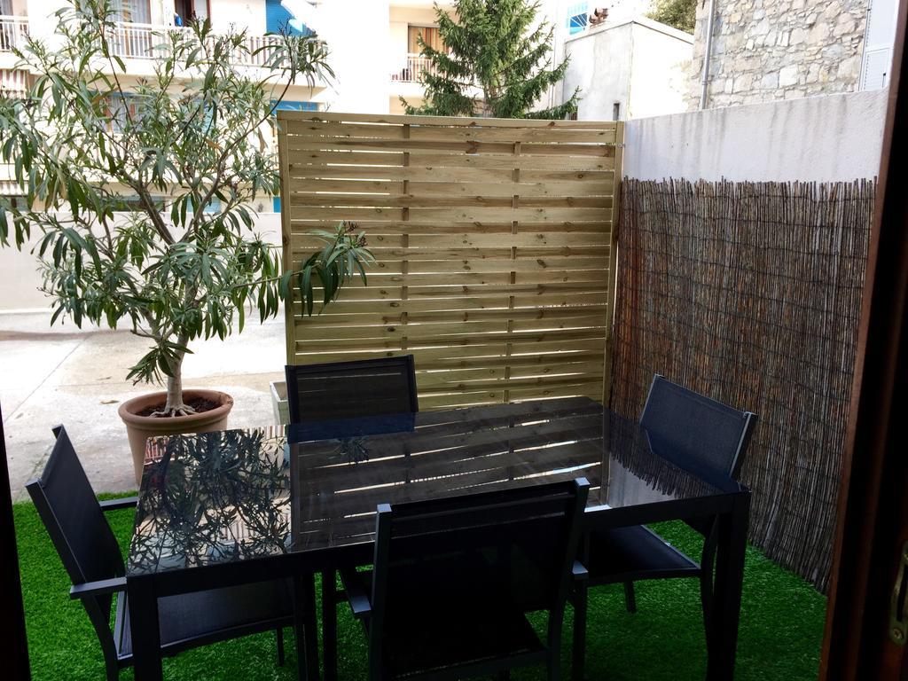 Calme Et Terrasse * Nice