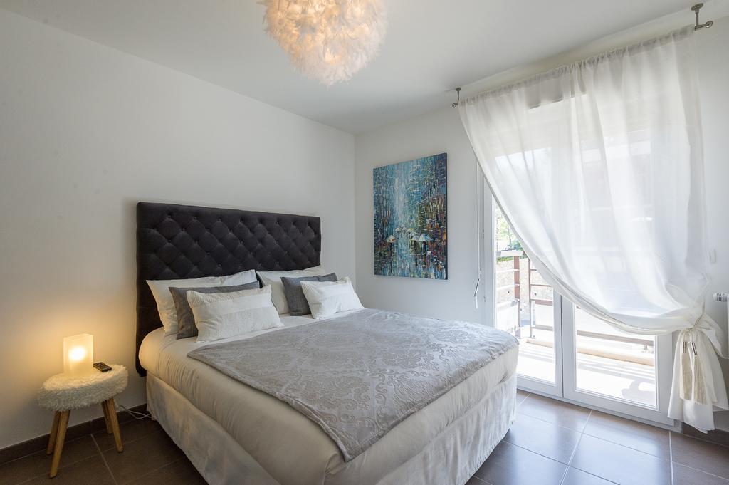 Corniche Fleurie Apartment *