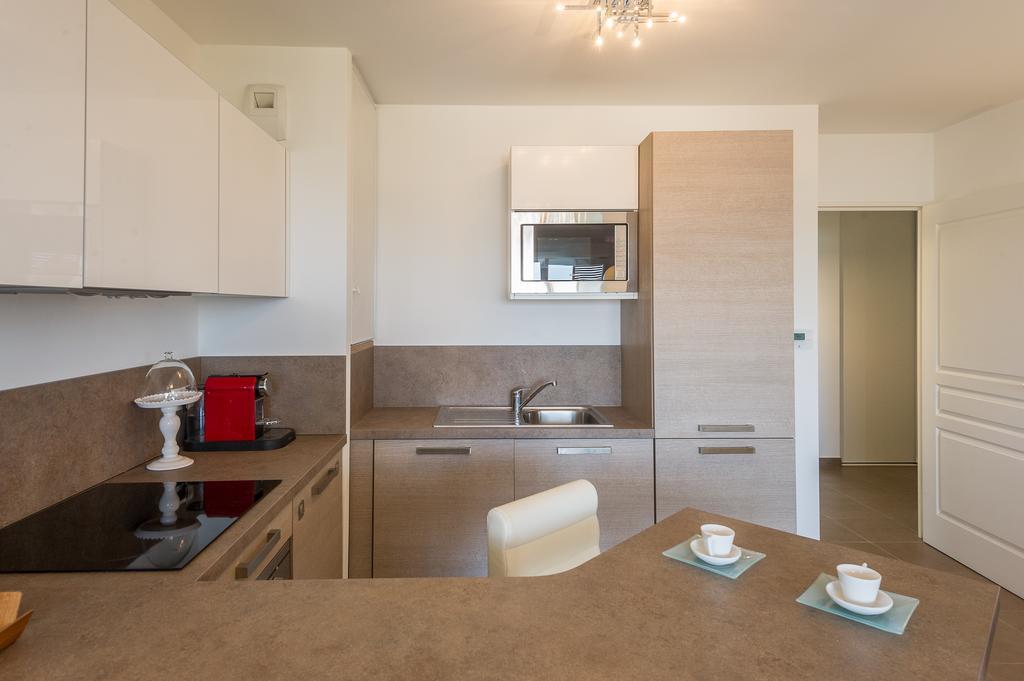 Apartment Corniche Fleurie Nice
