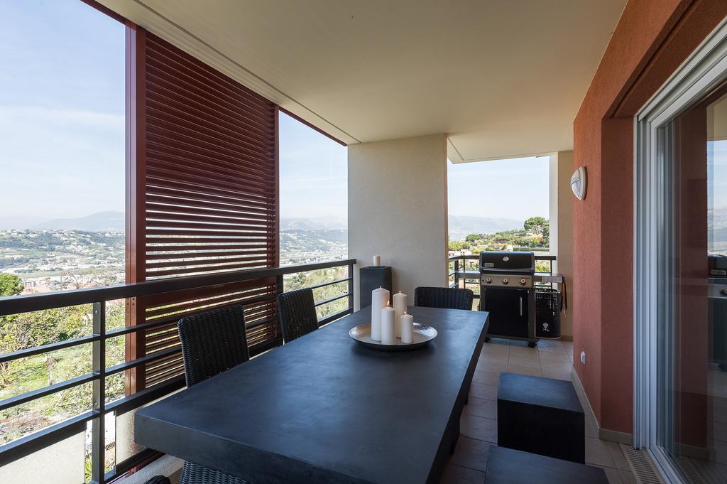 Apartment Corniche Fleurie