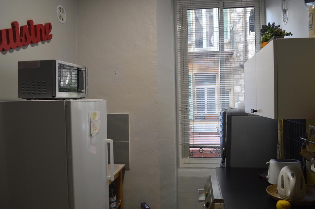 Hostel Backpackers Chez Patrick *