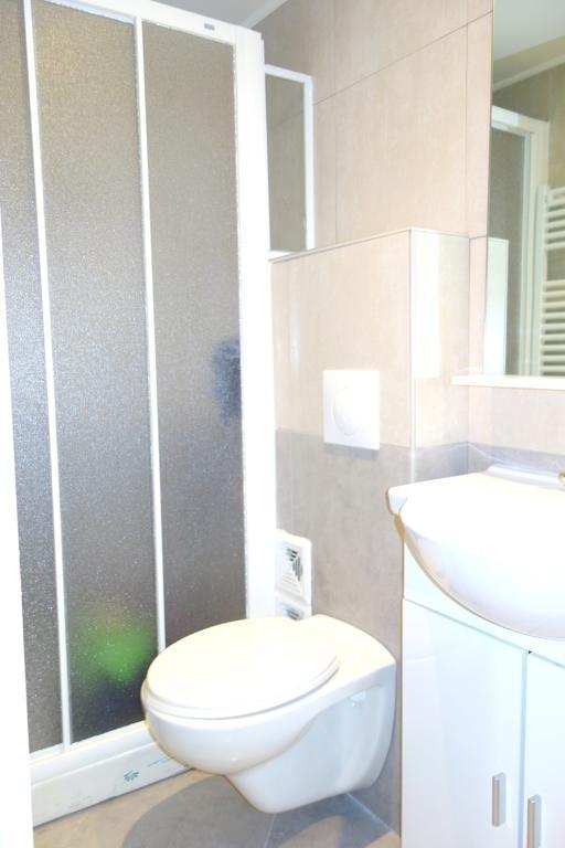 Apartment Palais De France