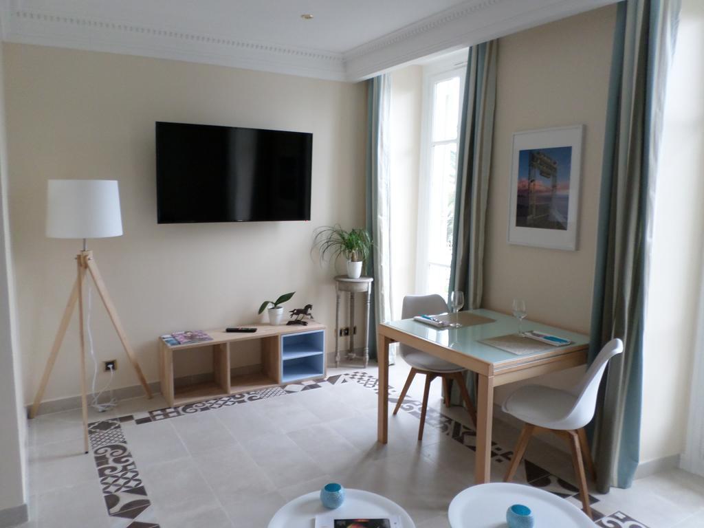 - Promenade Des Anglais Apartment *