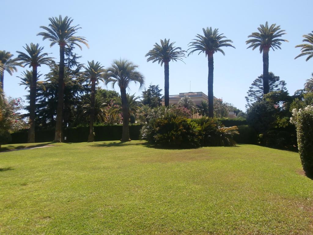 Park & Sea View *