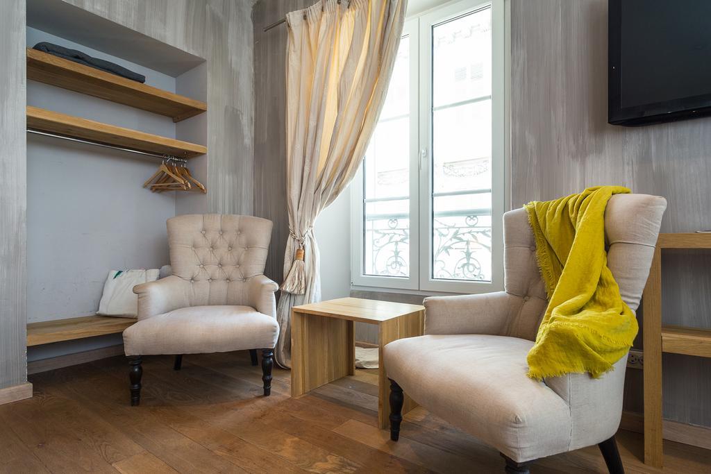 Studio Hyper-centre Rue Paradis Apartment *