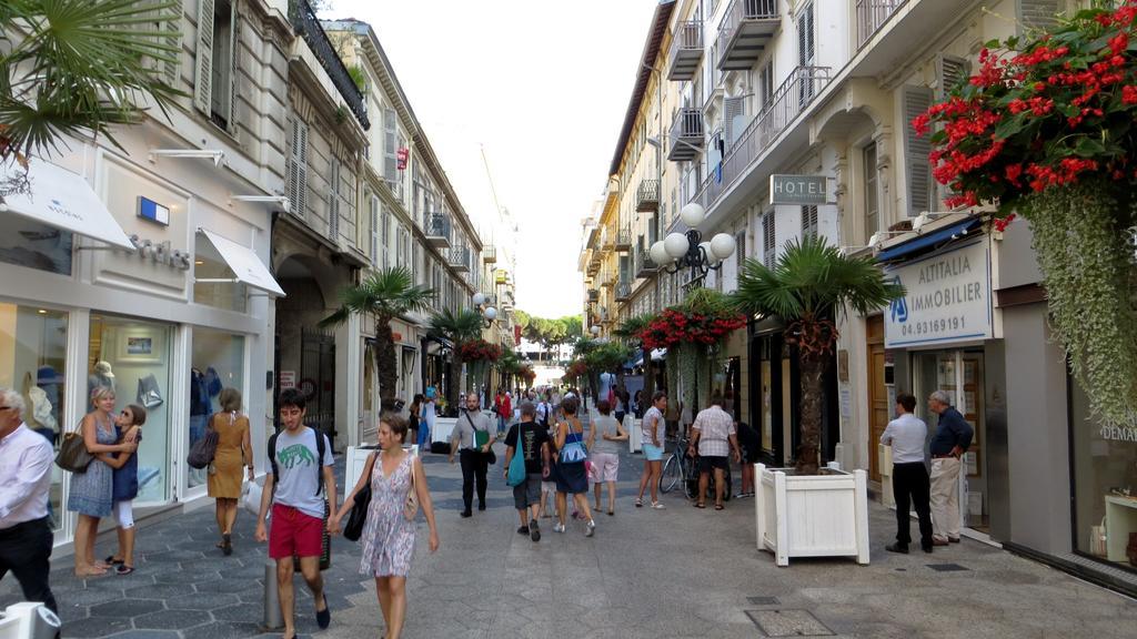 Studio Hyper-centre Rue Paradis * Nice
