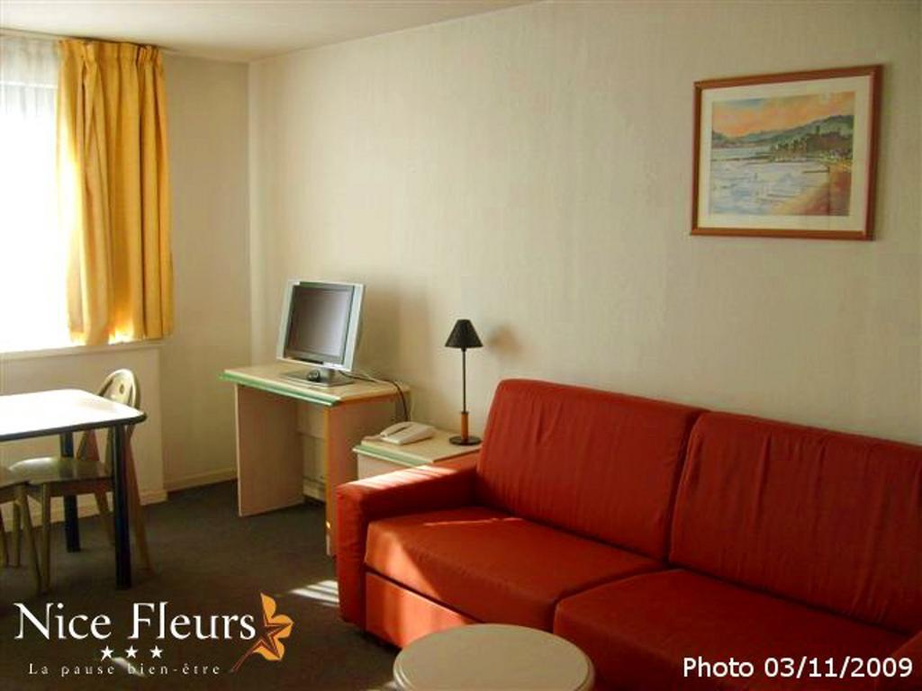 Apartment Fleurs Nice
