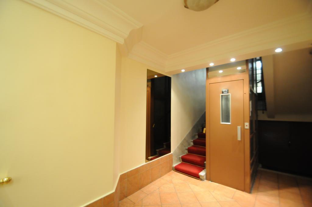 Apartment Duplex Opera