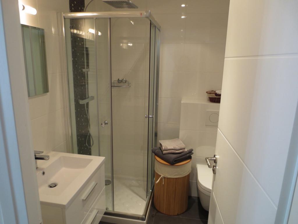 Apartment Apartments Gounod