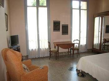 Residence La Villa Leonie 2* Nice