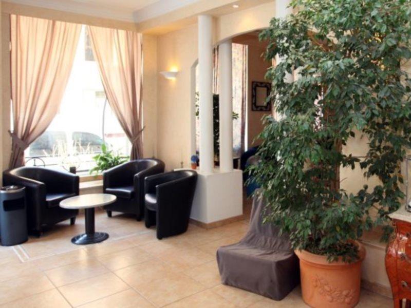 Trocadero Hotel