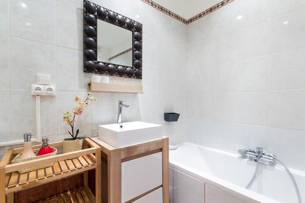 Apartment Beautiful By The Sea Front Nice