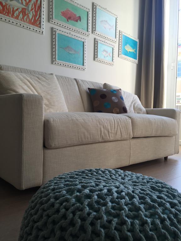 2 Bedrooms In Central Location On The Famous Place Massena Apartment Nice