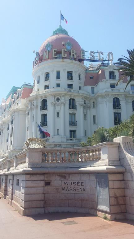 Rivoli Seaside Nice