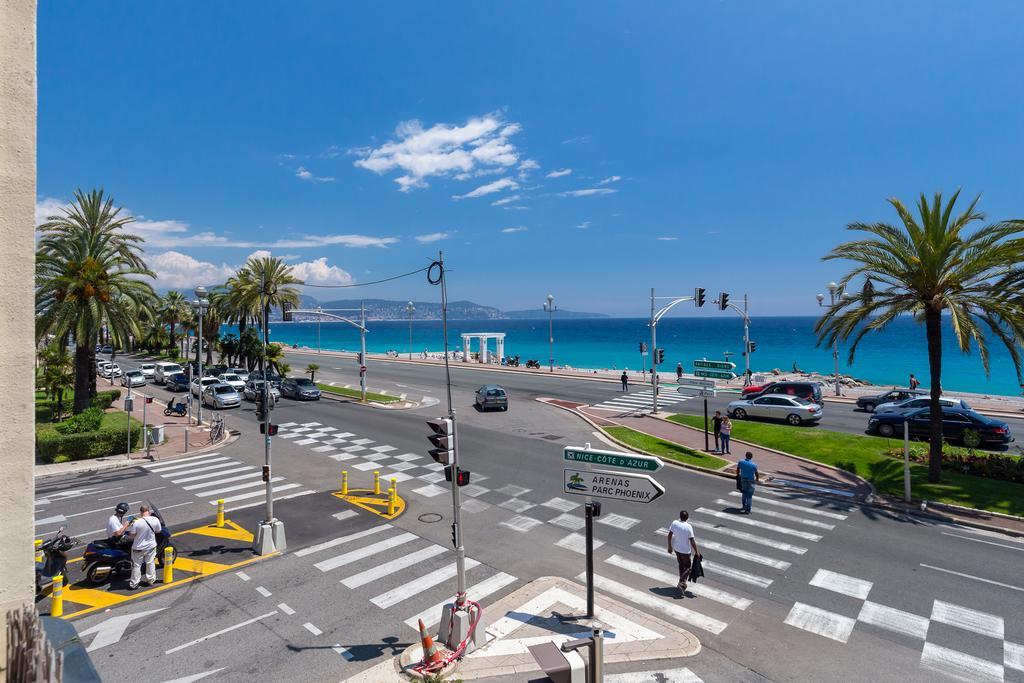 Apartment Beautiful By The Sea Front