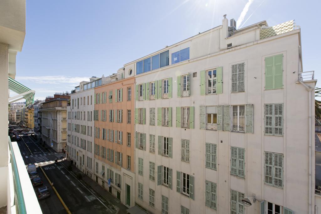Appartement Terrasse Marechal Joffre Apartment *