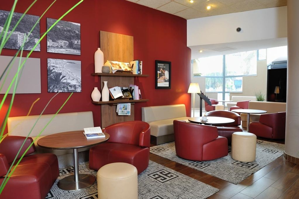 Campanile Prime - Airport Hotel Nice