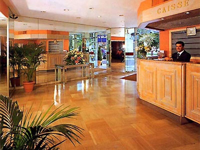 Hotel Ambassador 3*