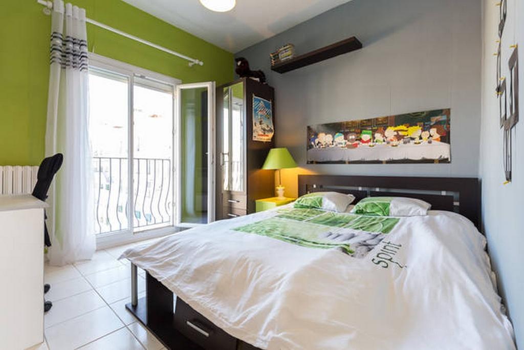 Apartment 7th Floor Flat With Sea View *
