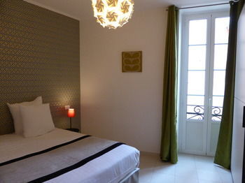 Aparthotel Ajoupa 2* Nice