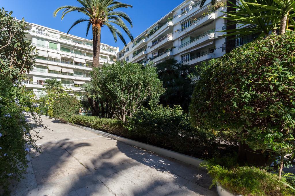 Apartment - Promenade Des