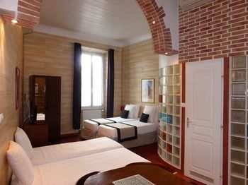 Hotel Aparthotel Ajoupa 2*