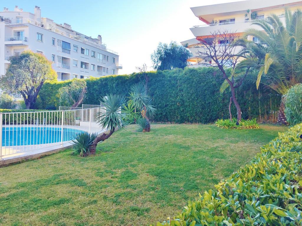 Riviera Home - Jardin De La Lanterne Apartment *