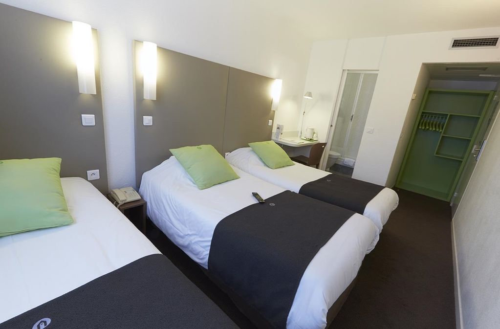 Hotel Campanile Centre Acropolis 3*