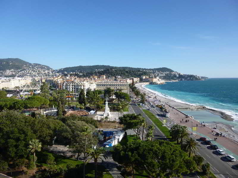 La Tour 3*