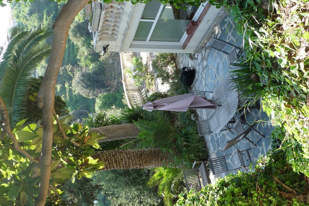 Castel Enchante Bed & Breakfast *