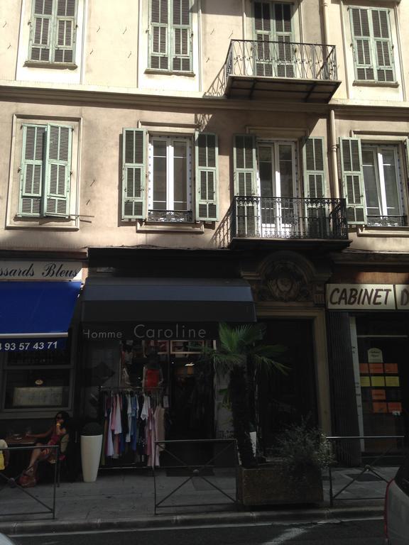 La Colombe Apartment *