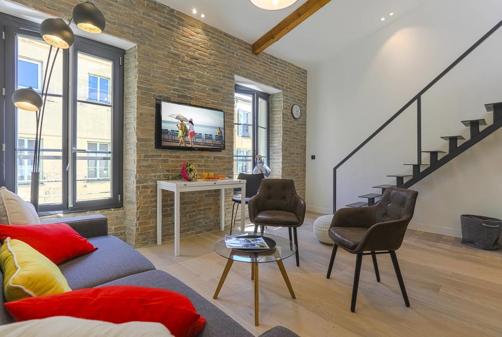 My Casa - 4 Place Massena - Duplex Apartment *