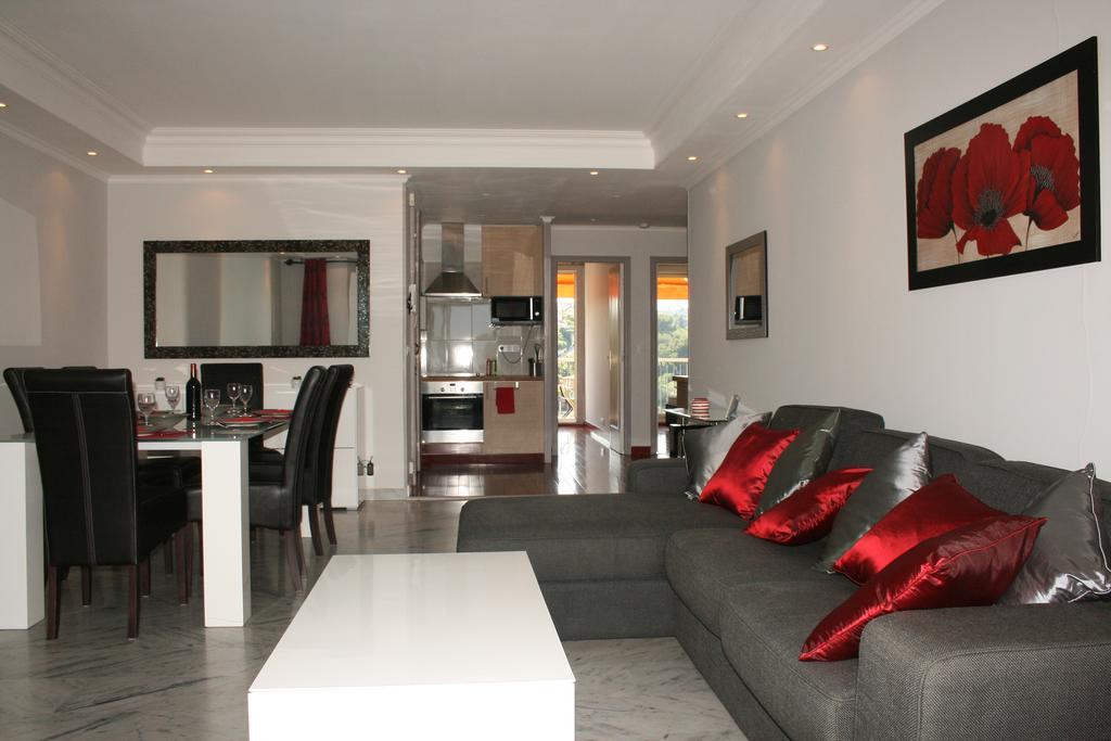 Abbaye De Roseland Apartment