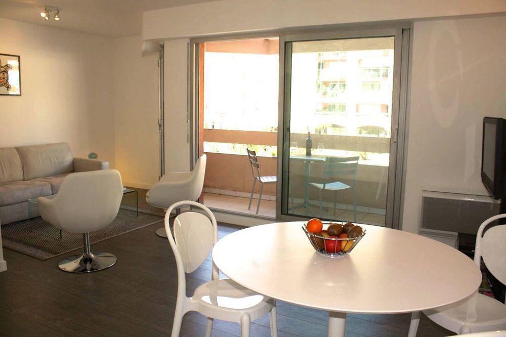 Happy Few La Cigalusa Apartment *