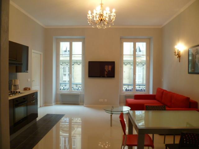 Lusso 5 Beds