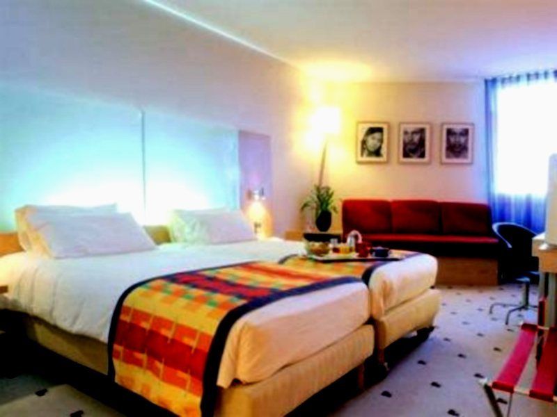 Radisson Airport Hotel 4*