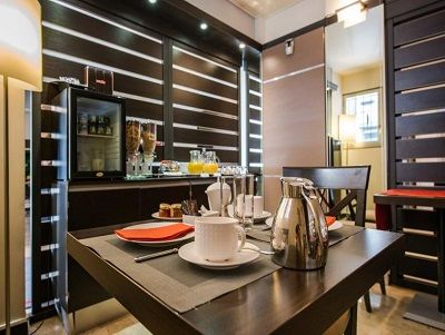 Aparthotel Comte De 2*