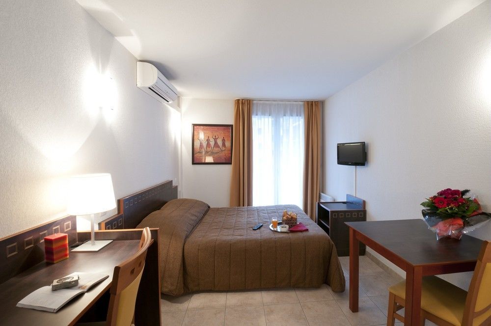 Adagio Access Garibaldi