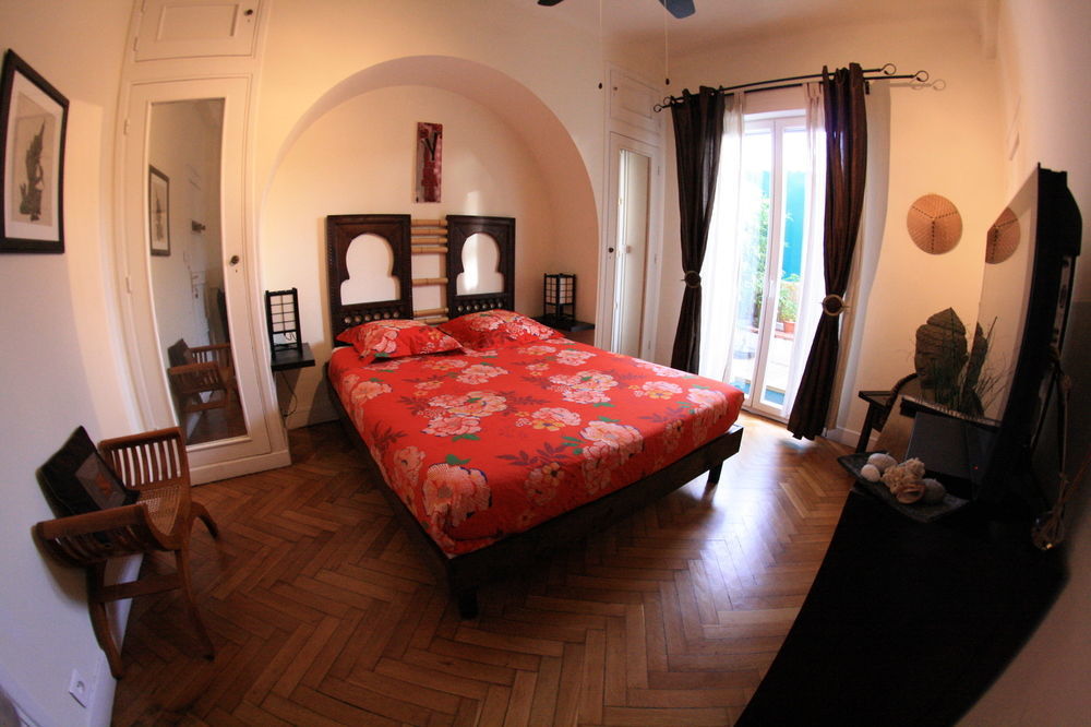 Apartment 6 Bedrooms Seaview House, Old Town