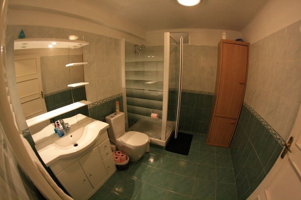 Apartment 6 Bedrooms Seaview House, Old Town Nice