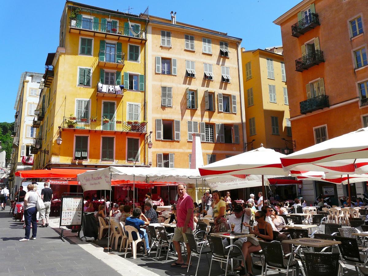 Apartment Ross 5- F2, Lumineux, Balcon, Loft, Clim, Vieux-nice