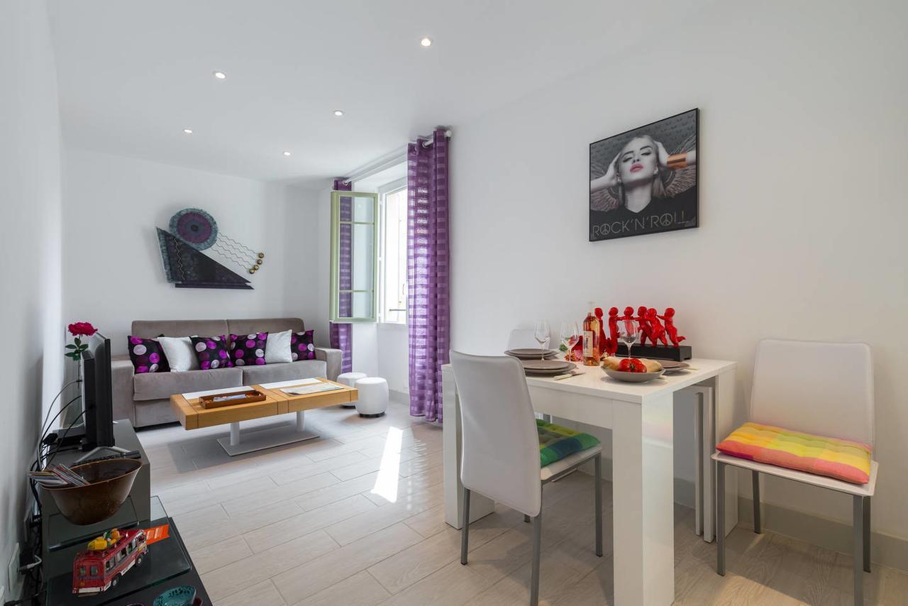 Le Rossetti 2 - F2 Lumineux, Ascenseur, Climatisation, Coeur Vieux-nice *