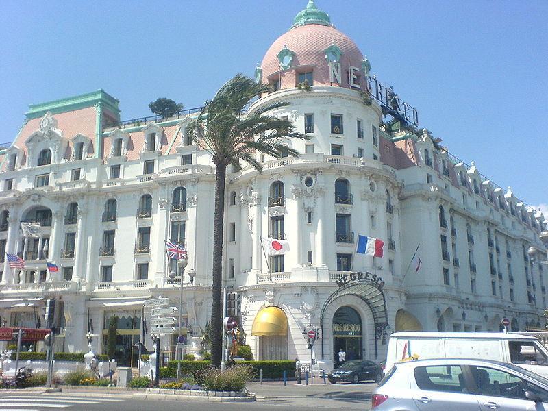 Apartment Luxurious Studio In 450 M Of The Sea