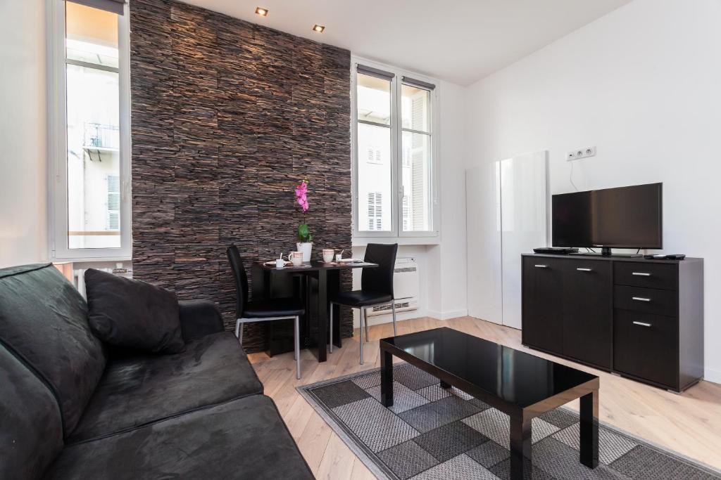 Le Massena -studio Apartment