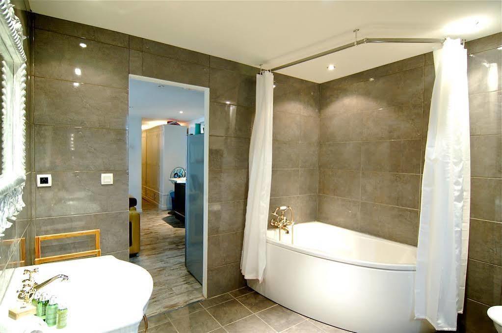 Paradis Hotel 2*