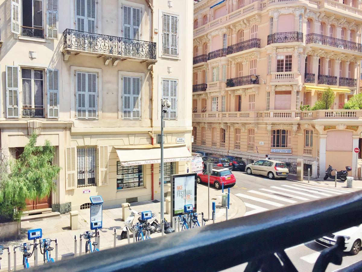 Apartments Gounod Nice