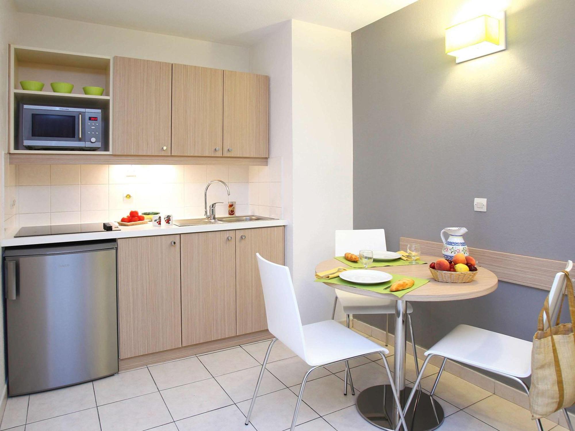 Adagio Access Magnan Aparthotel